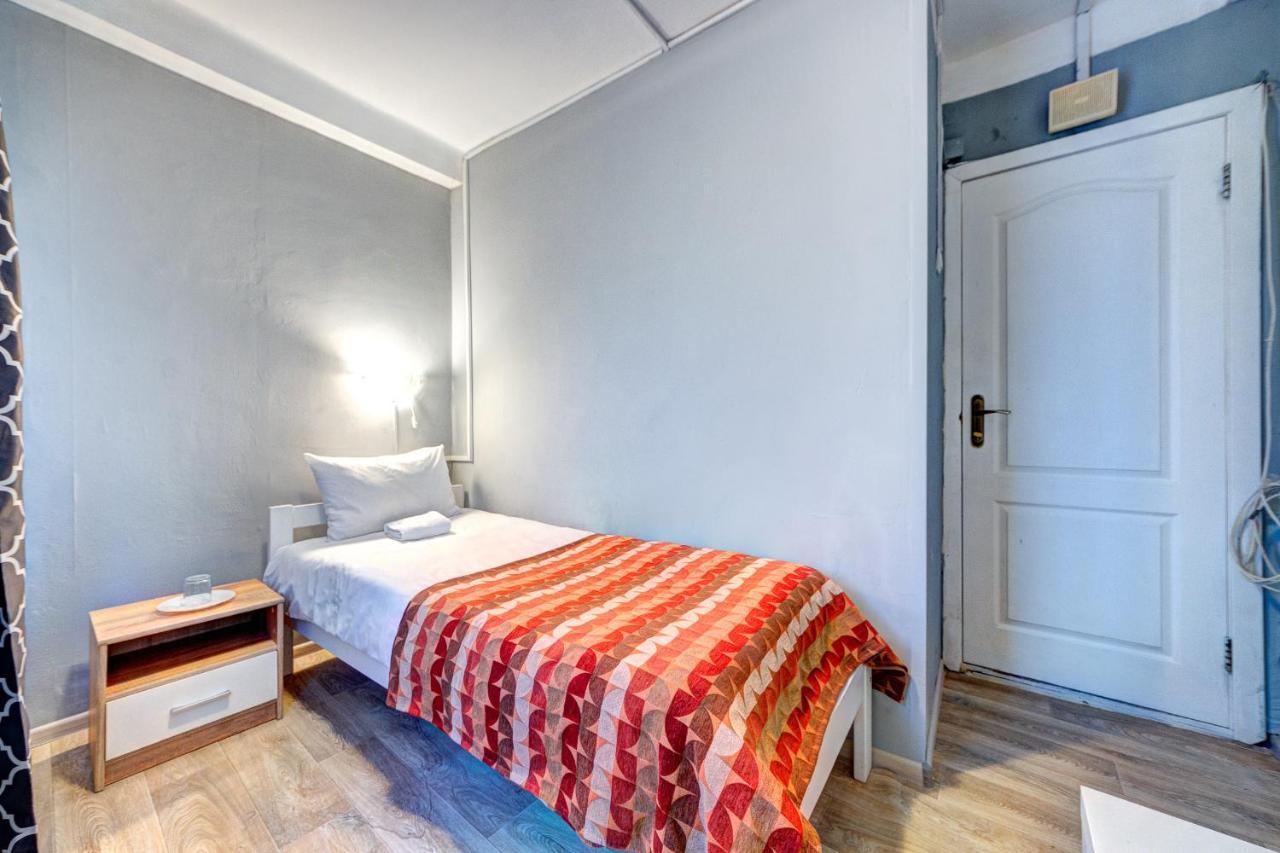 Holosiyvsky Hotel Kiev Exteriör bild