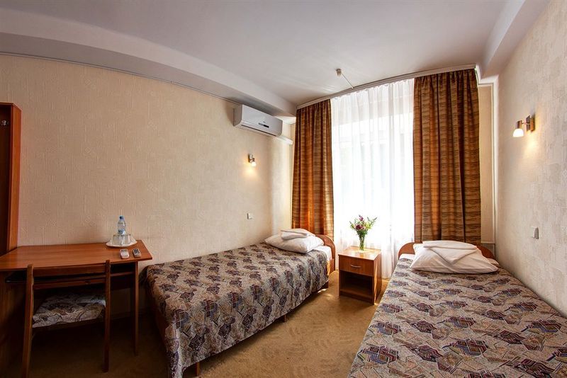 Holosiyvsky Hotel Kiev Exteriör bild
